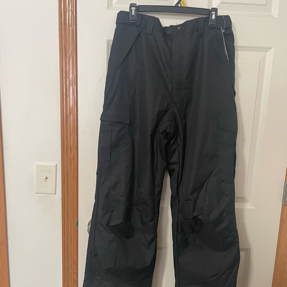 NWT Cargo style snow pants